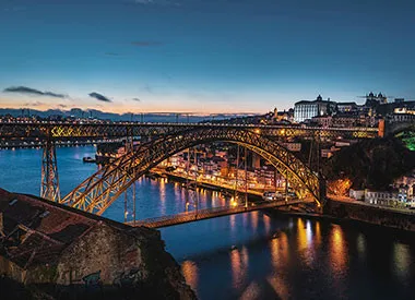 NORTE DE PORTUGAL: OPORTO, BRAGA Y GUIMARÃES