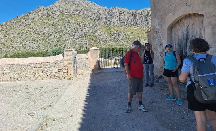 Paisaje de Cala Boquer y Serra de Tramuntana